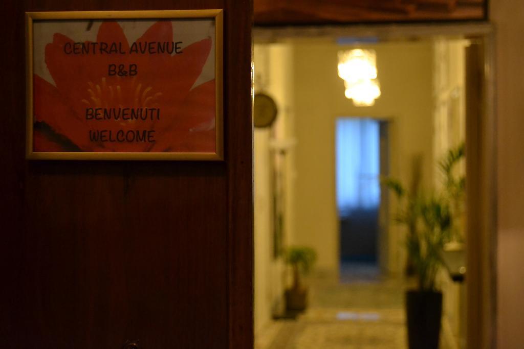 Central Avenue B&B Bolonha Exterior foto