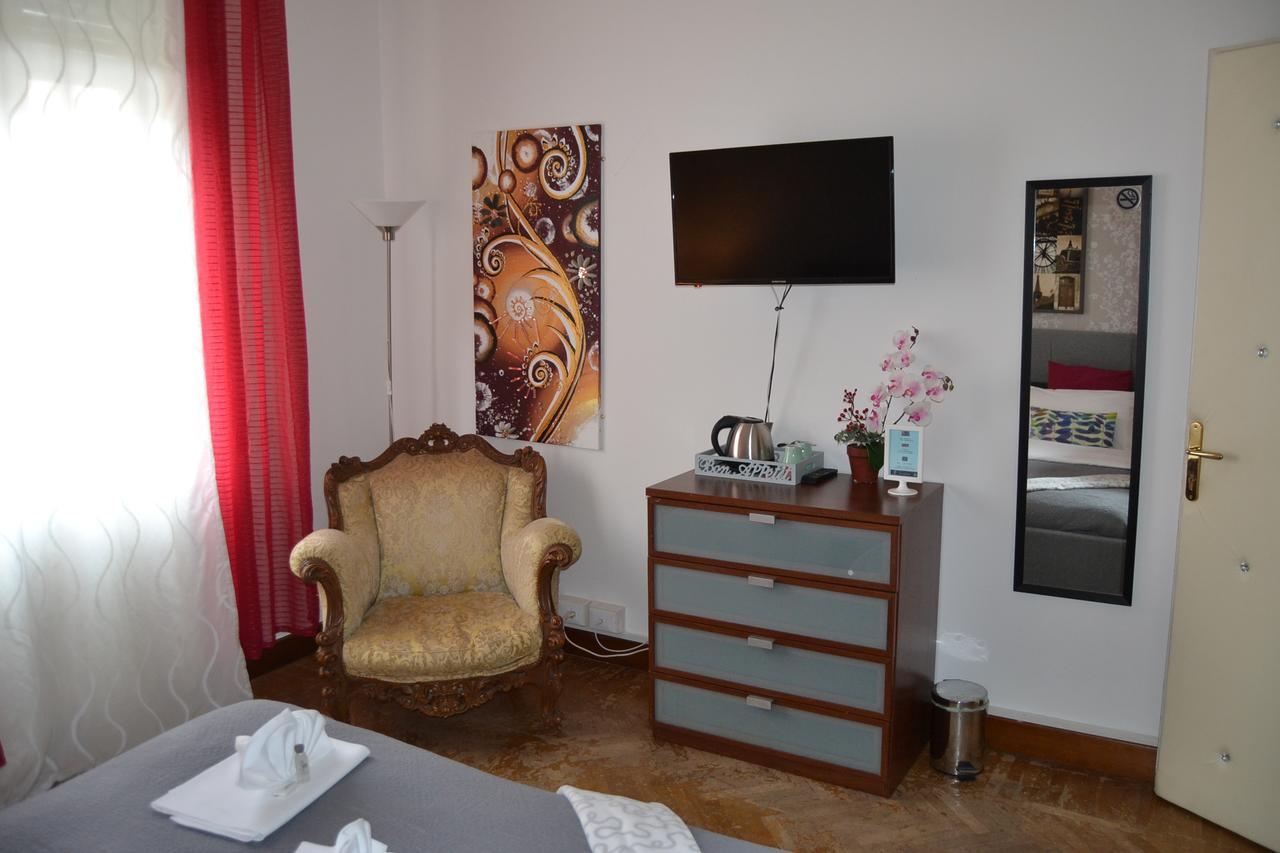 Central Avenue B&B Bolonha Exterior foto